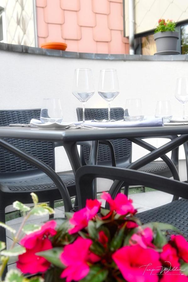 Sleepwood Hotel Έουπεν Εξωτερικό φωτογραφία